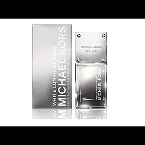 MICHAEL KORS White Luminous Gold